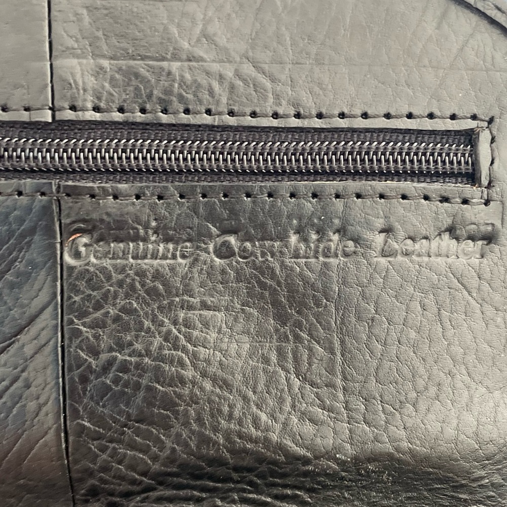 GENUINE COWHIDE LEATHER BACKPACK - Picture 4 of 12